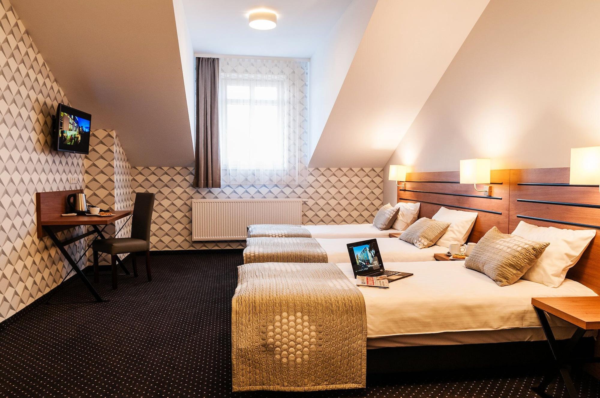 Hotel Wilga Krasków Eksteriør bilde